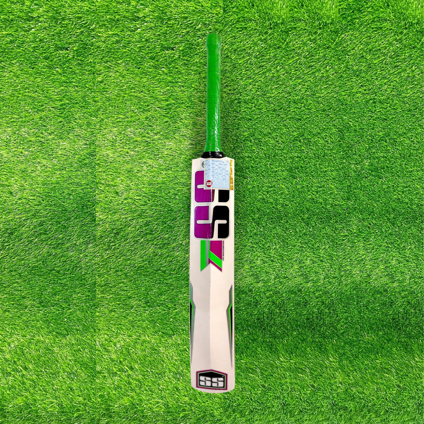 SS Core Range Josh Kashmir Willow Cricket Bat - Junior Size 4 (Four)