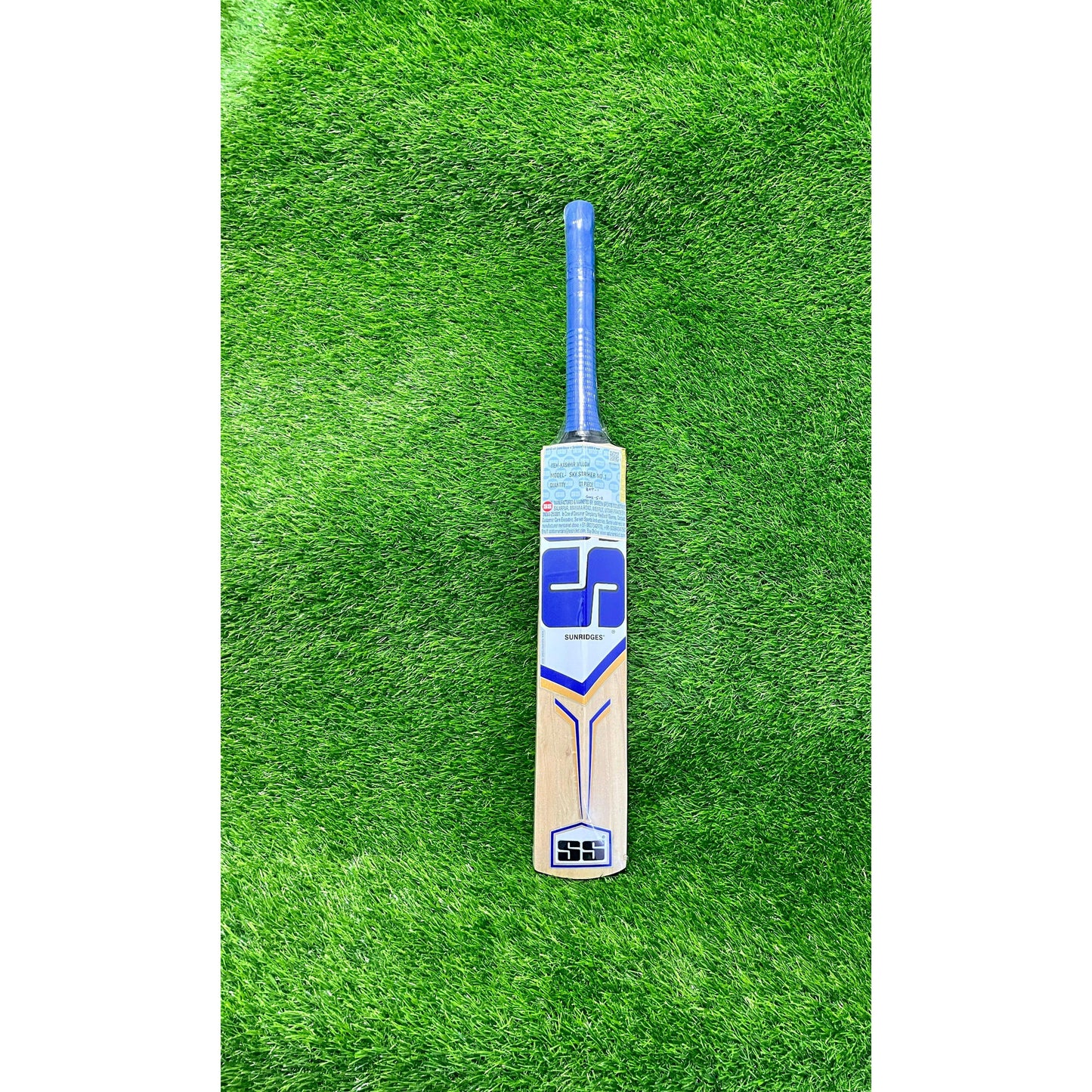 SS SKY Striker Kashmir Willow Cricket Bat - Junior Size 1 (One)
