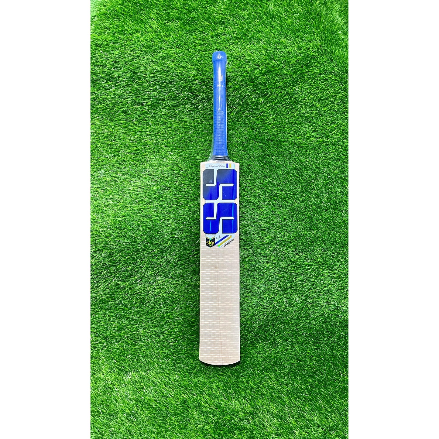 SS SKY Striker Kashmir Willow Cricket Bat - Junior Size 3 (Three)