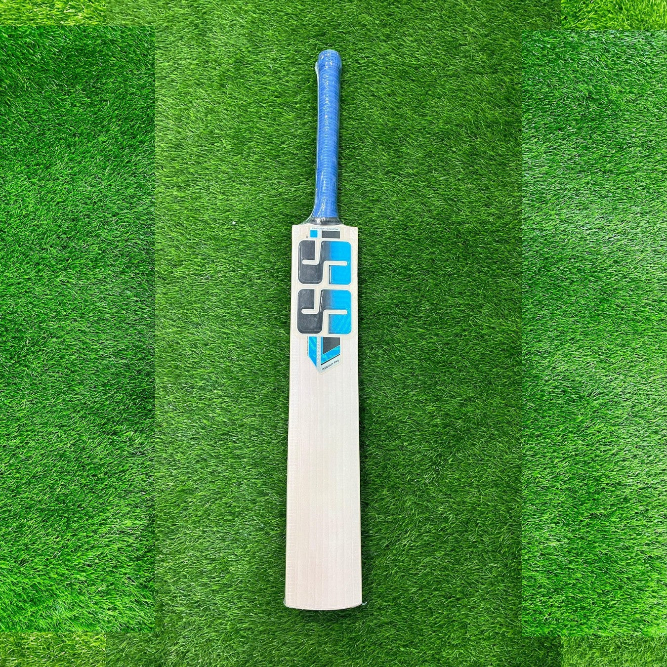 SS Core Range Magnum PRO English Willow Cricket Bat - SH