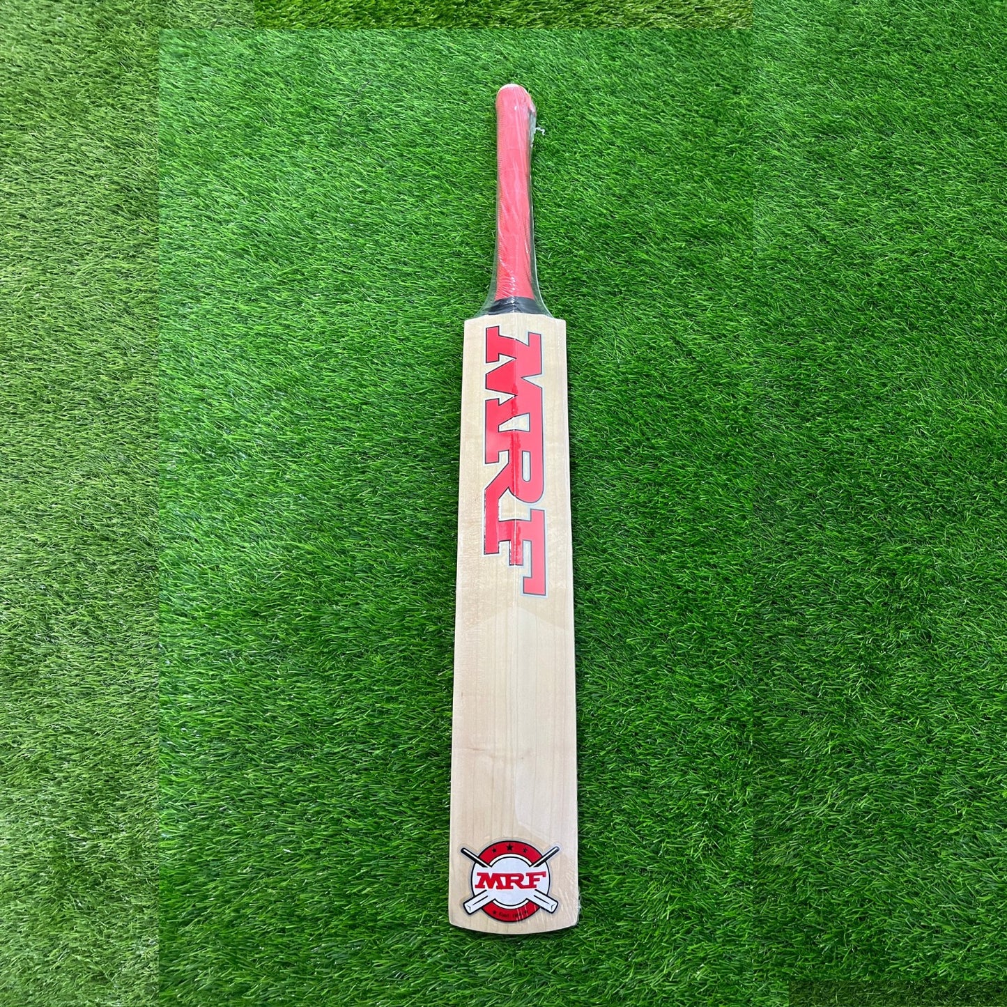 MRF KW CHAMP Kashmir Willow Cricket Bat - Junior Size 3 (Three)