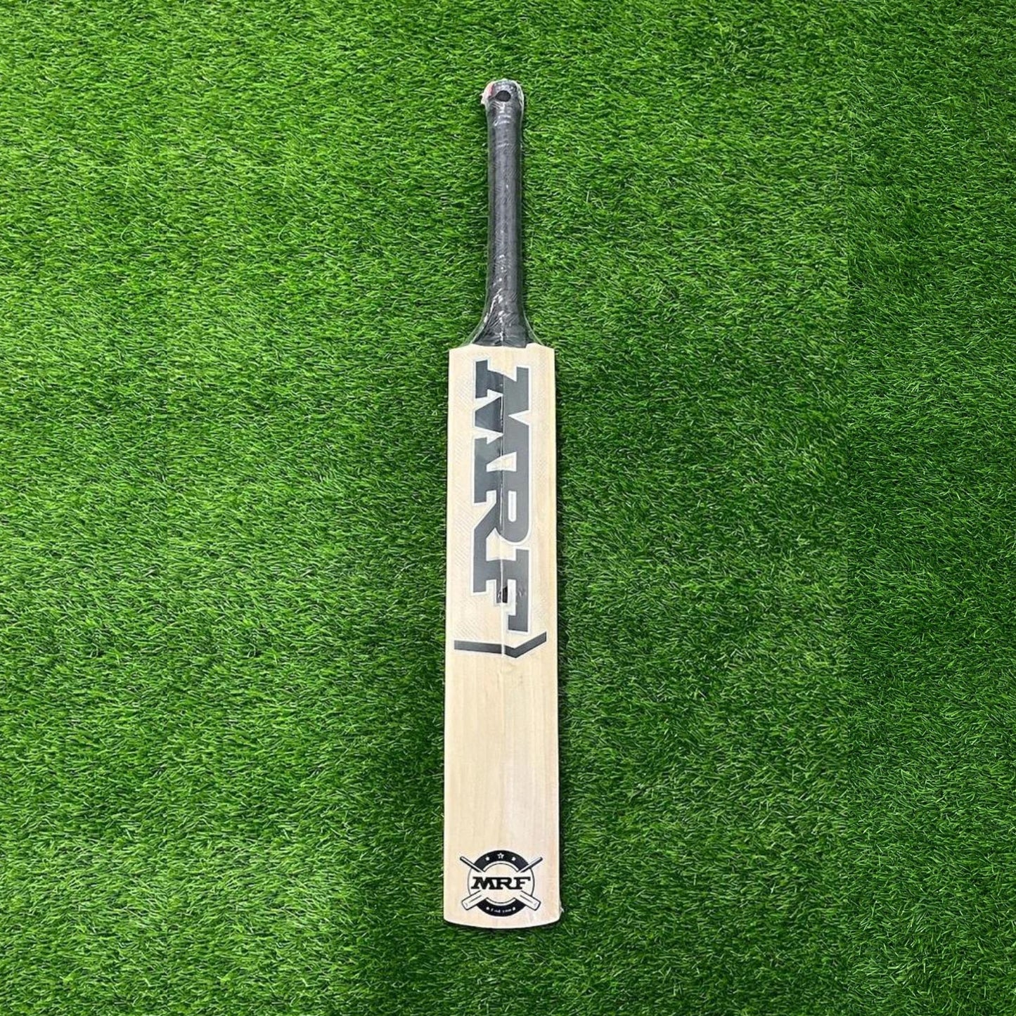 MRF Bolt Premium Hand-Picked Kashmir Willow Adult Cricket Bat - SH - Latest 2023 Release!