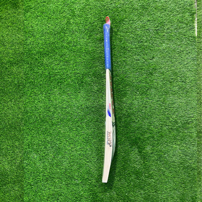 MRF Legend VK 18 1.0 English Willow Cricket Bat - Junior Size 5 (Five)