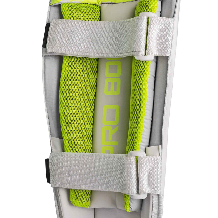 CA PRO 8000 Wicket Keeping Leg Guard