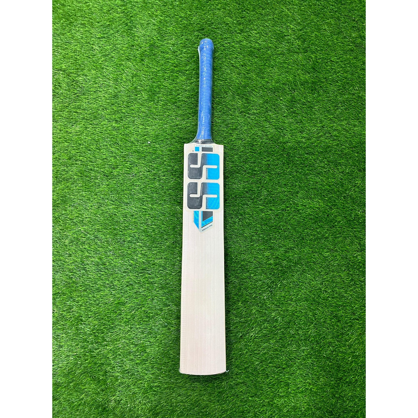 SS Core Range Magnum PRO English Willow Cricket Bat - SH