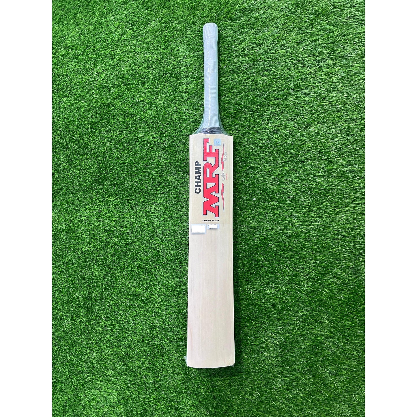 MRF KW CHAMP Kashmir Willow Cricket Bat - Junior Size Harrow
