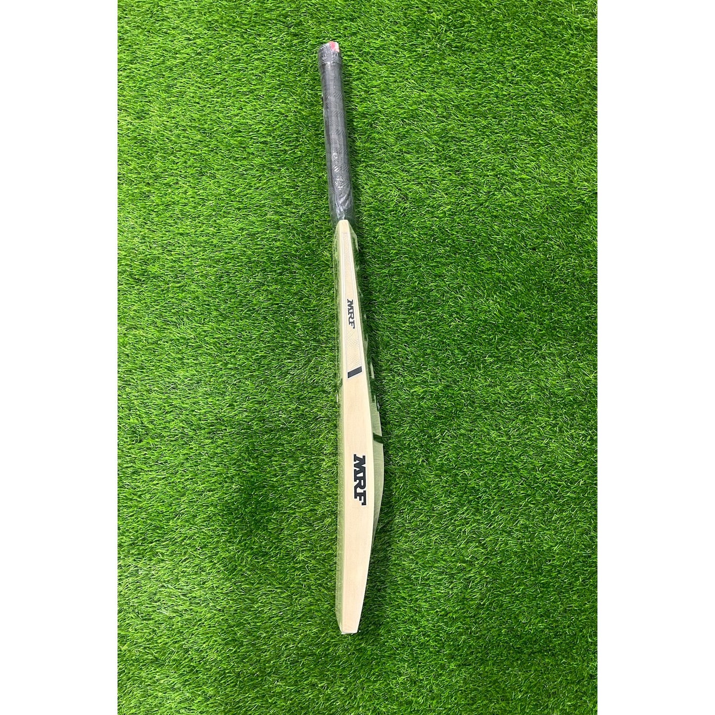 MRF Bolt Premium Hand-Picked Kashmir Willow Adult Cricket Bat - SH - Latest 2023 Release!