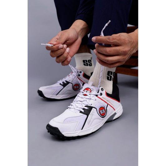 SS Gutsy Cricket Shoes