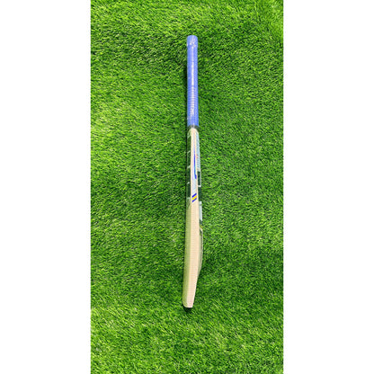 SS SKY Striker Kashmir Willow Cricket Bat - Junior Size 2 (Two)