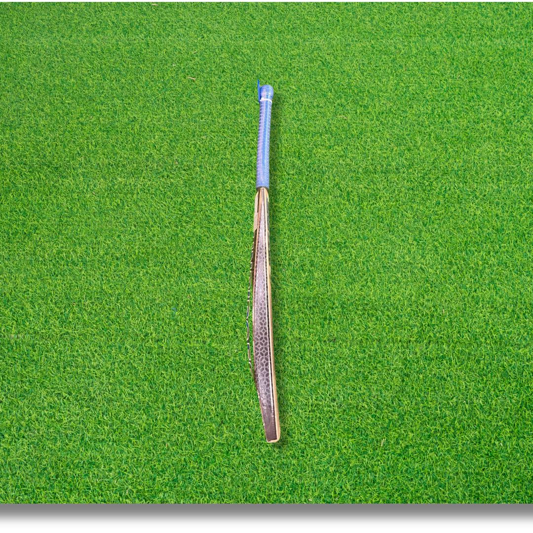 SS Core Range Magnum PRO English Willow Cricket Bat - SH