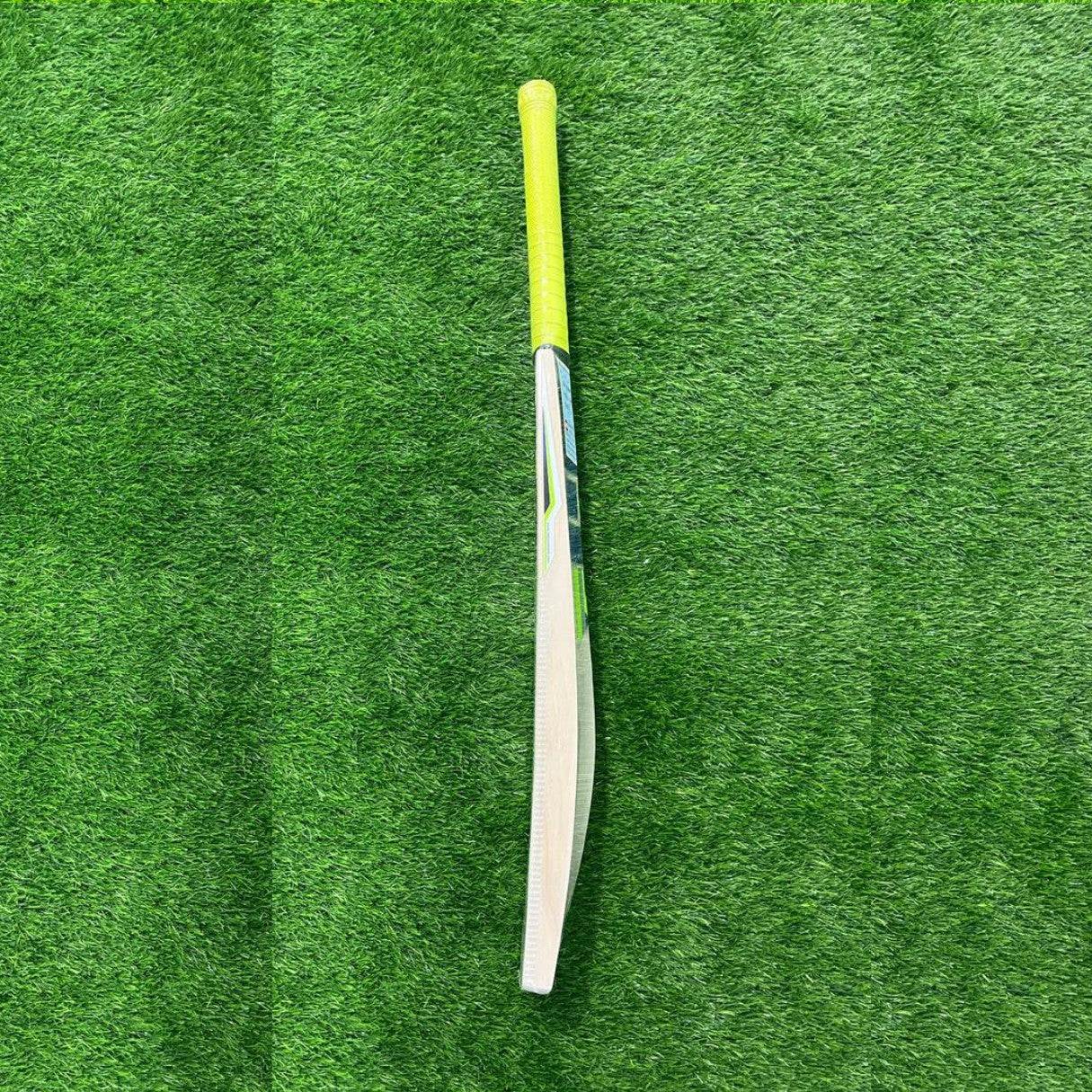 SS Core Range Super Power Kashmir Willow Cricket Bat - SH