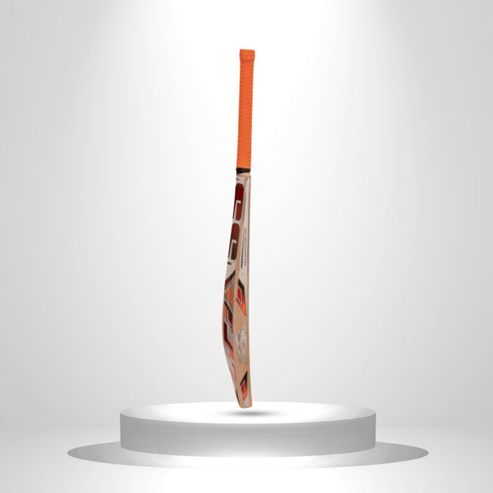 SS Tiger English Willow Junior Cricket Bat - Size 6 (six)