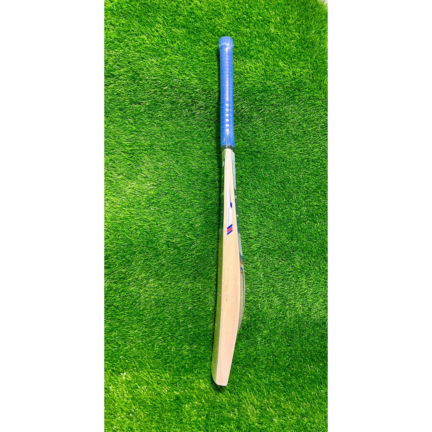 SS SKY Flicker Kashmir Willow Cricket Bat - SH