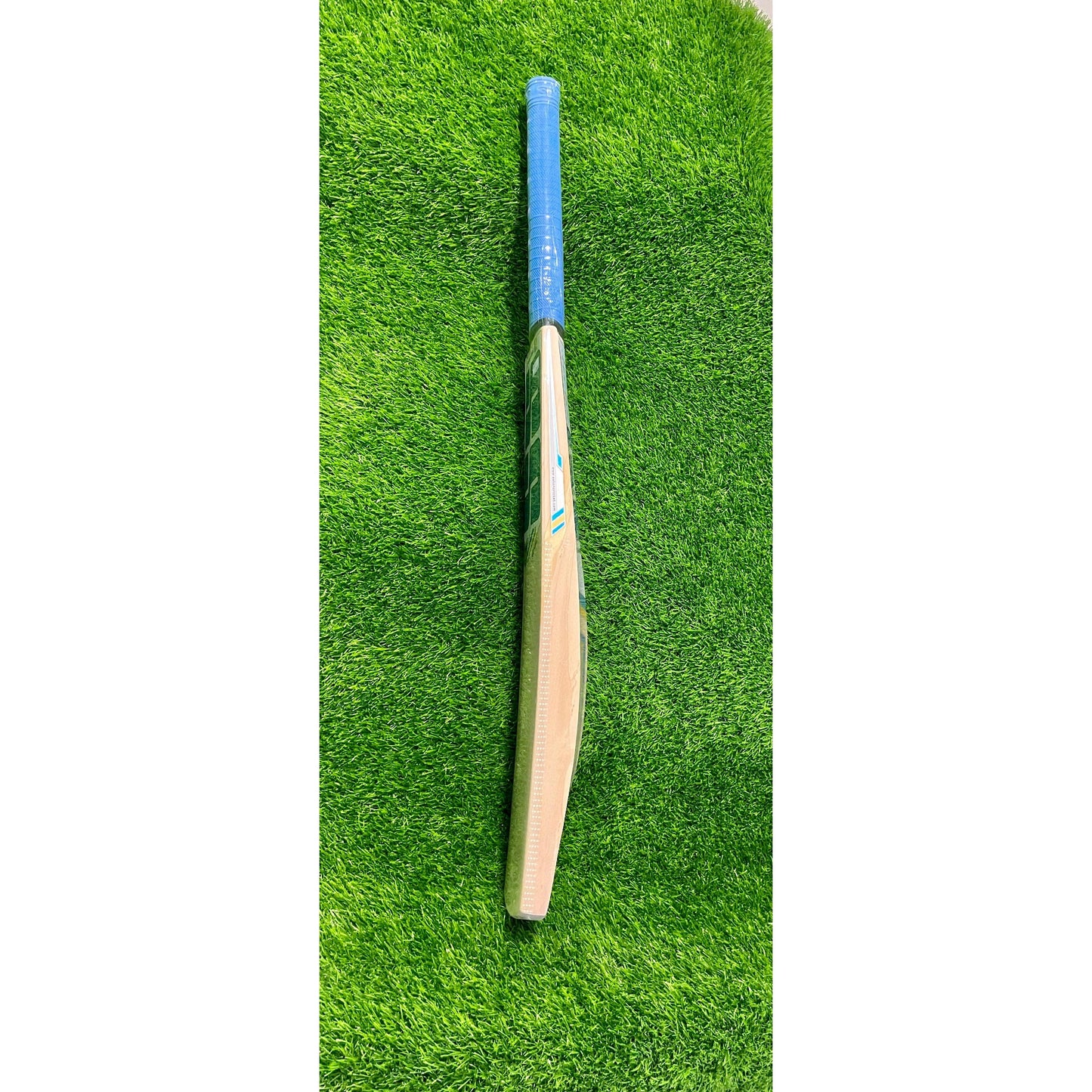 SS SKY Royal Kashmir Willow Cricket Bat - SH