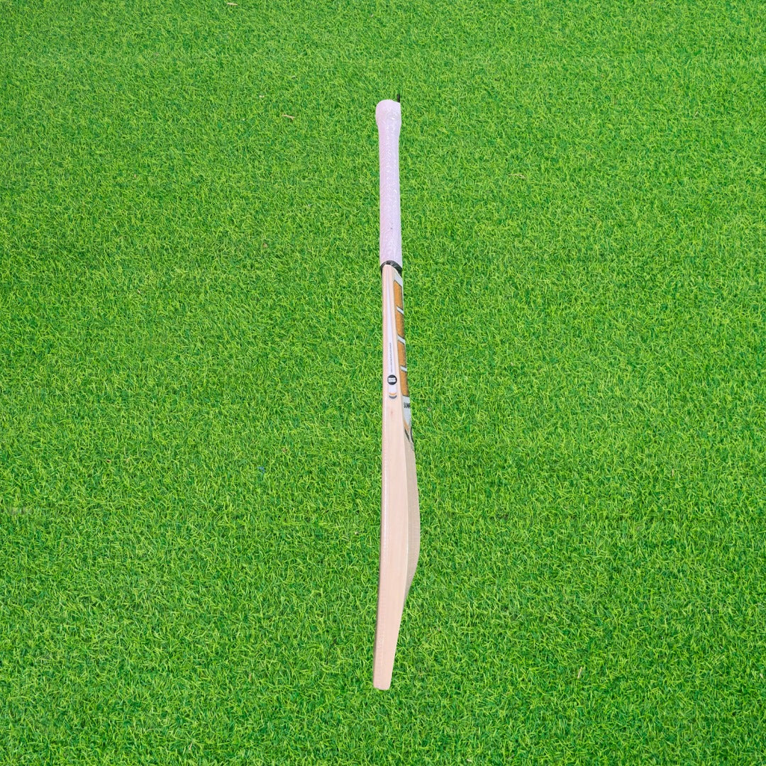 SS Players Kashmir Willow Junior Cricket Bat - Size 5 (Five)